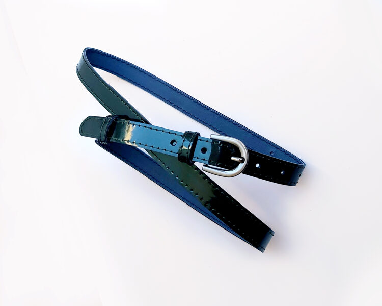 Zaļa lakādas josta, 2 cm plata